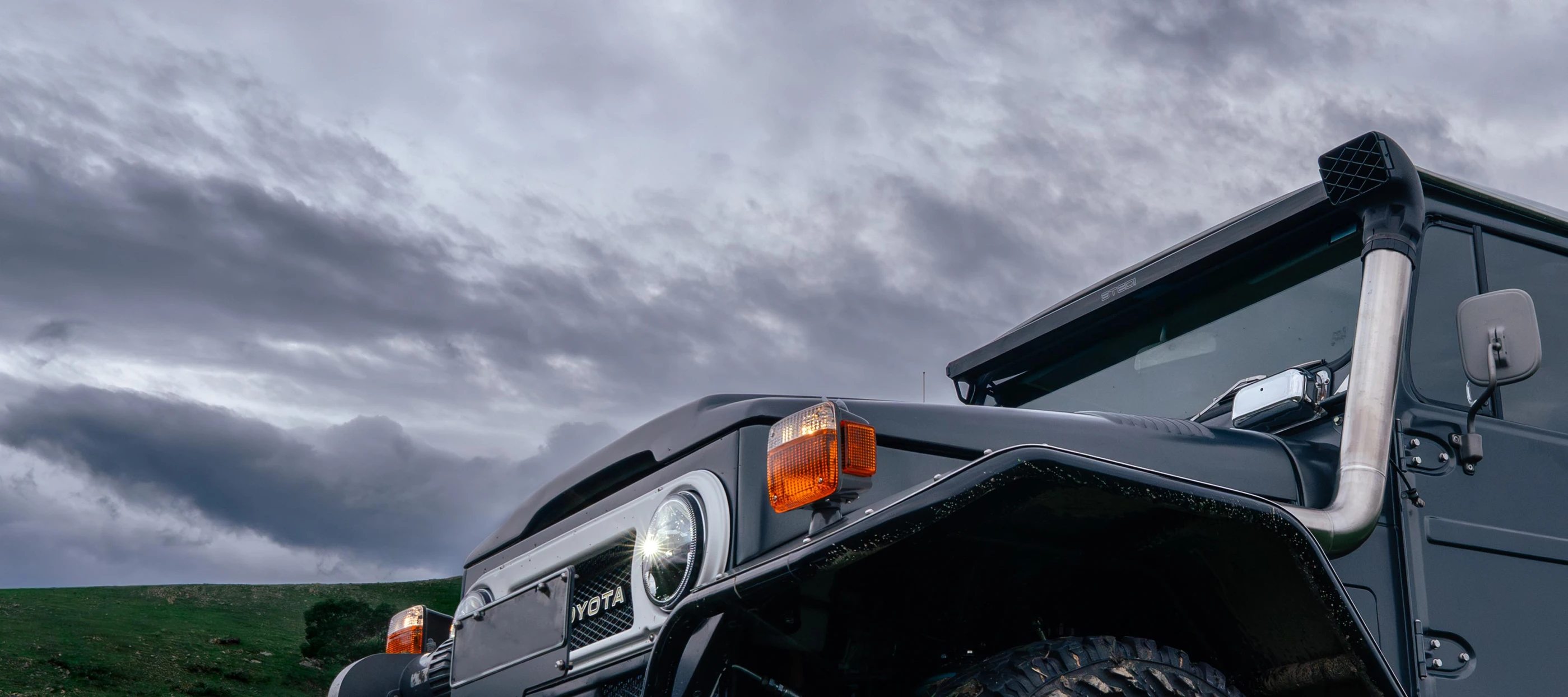 STEDI Sport Plus Double Row Light Bar Filter Cover Black Out